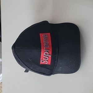 Supreme Hat